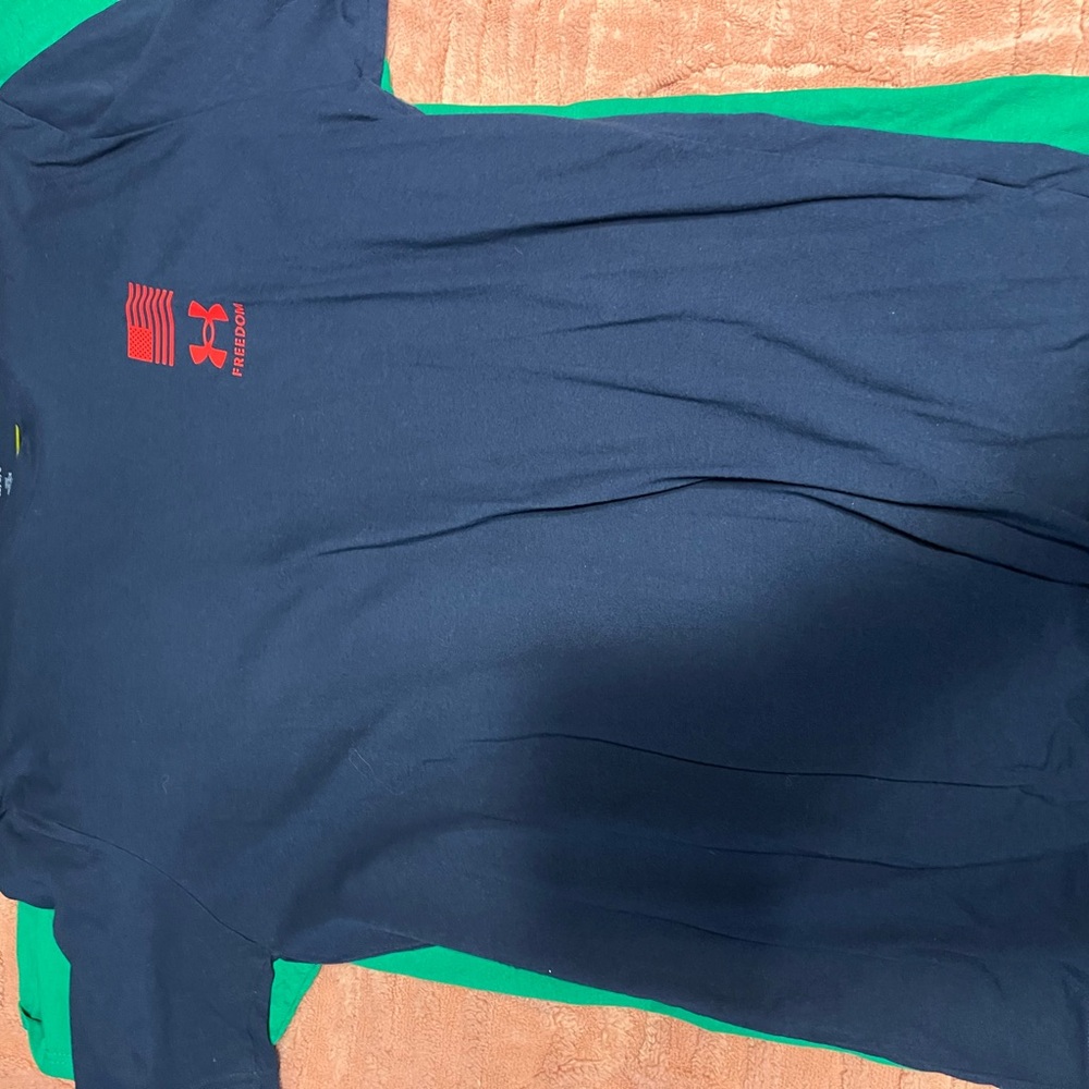 Under Armour Navy T-Shirt with Red Graphic